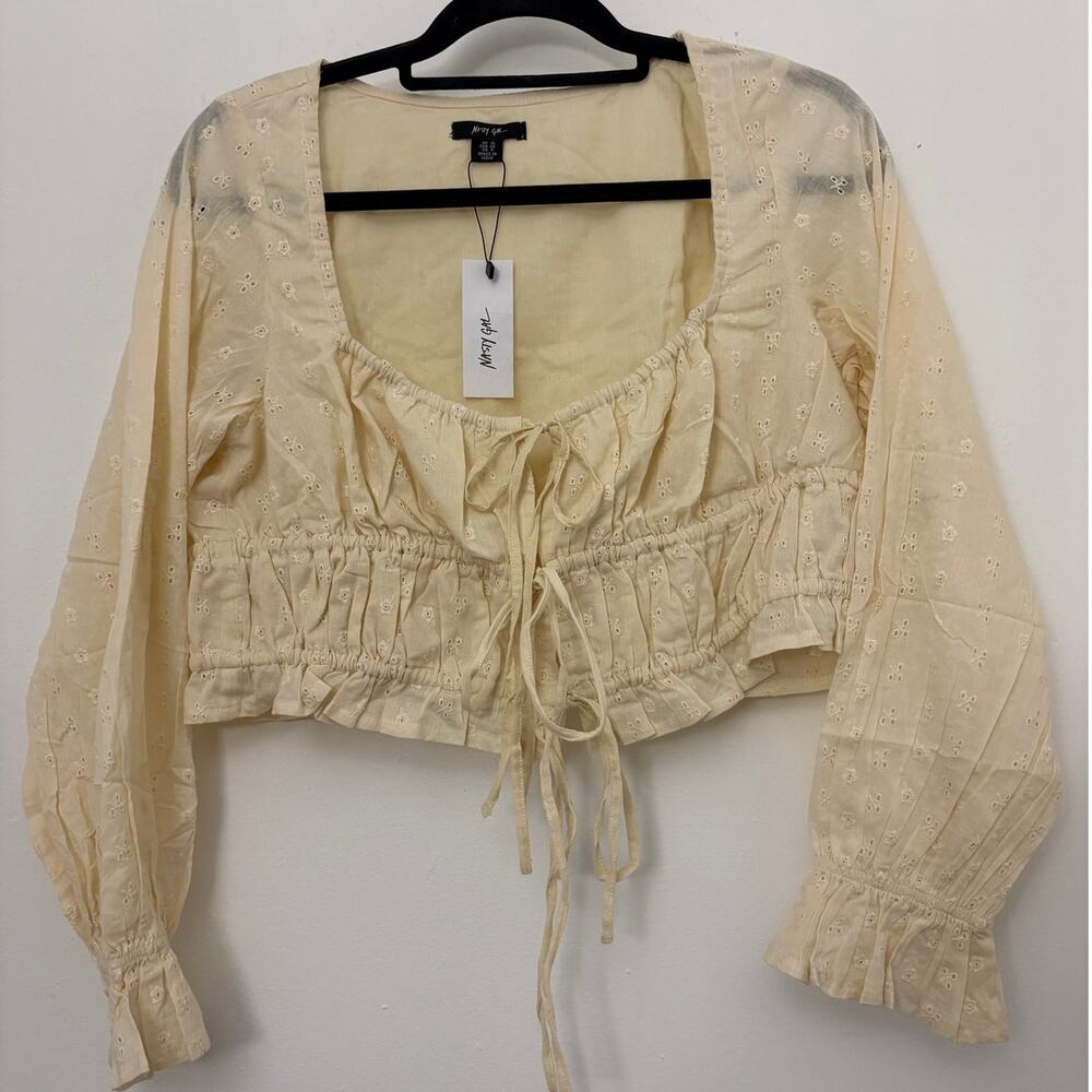 Nasty Gal Cream Eyelet Puff Sleeve Crop Top Size US6/ S NWT